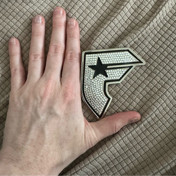 Famous Stars and Straps rhinestone belt buckle - Picture 5 of 5